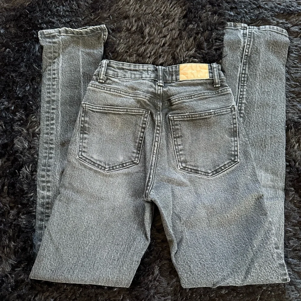 Zara Women's Black/Gray Straight Leg Jeans - Picture 1 of 6